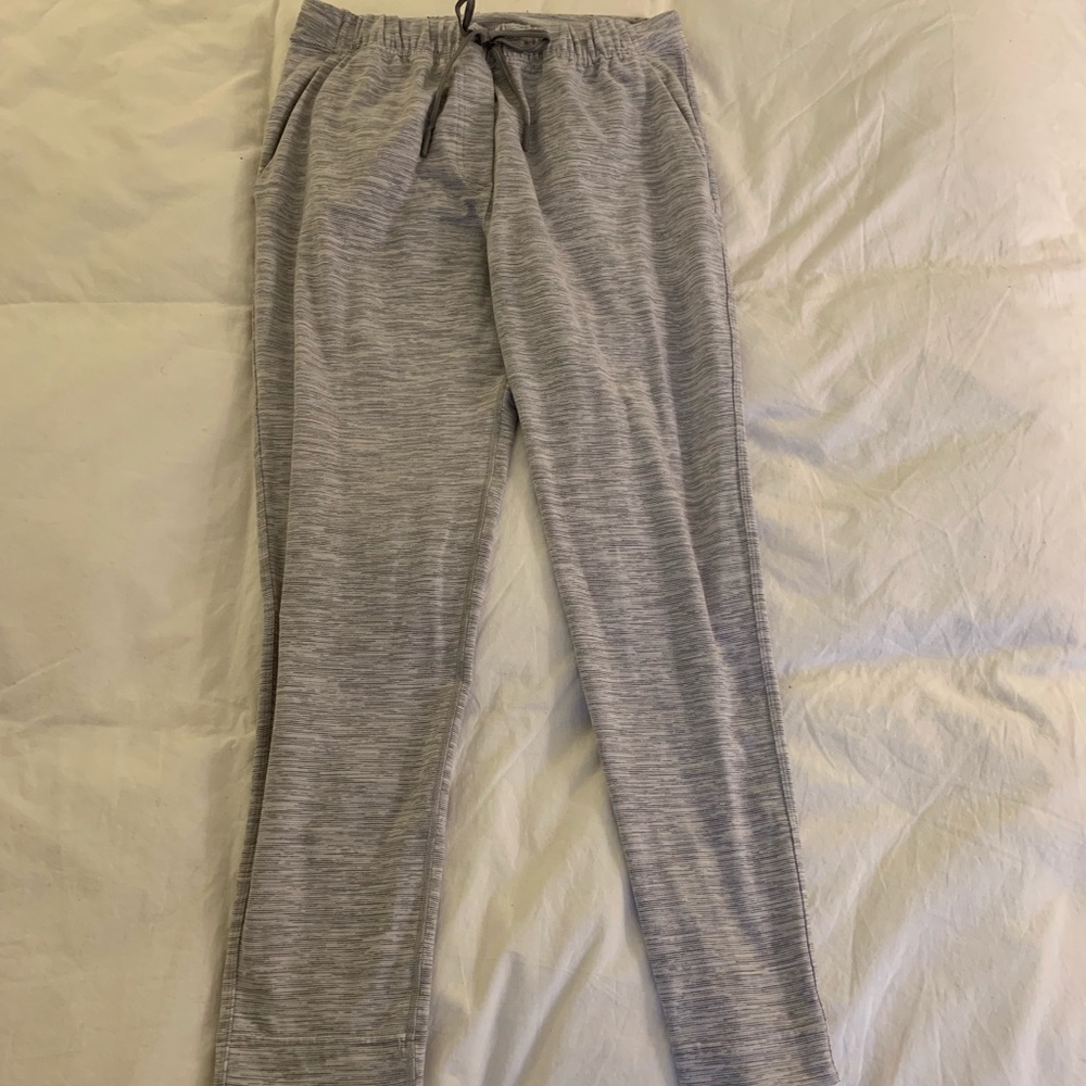 Lululemon grey joggers
